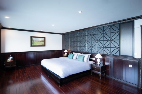 Aqua of the Seas Cruise